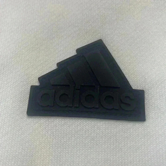 Adidas 1/2 zip sweatshirt size Large, NWT - Picture 2 of 8